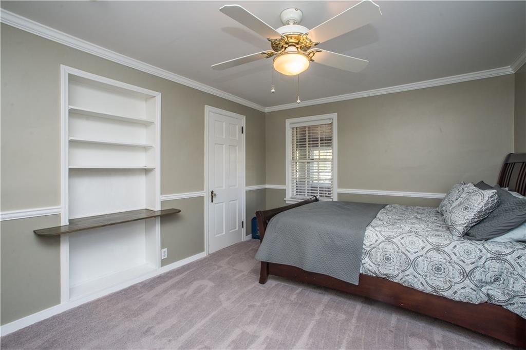 351 Hawthorne Road Pittsburgh, PA 15209 - Photo 12 of 21 Gallery Image 12