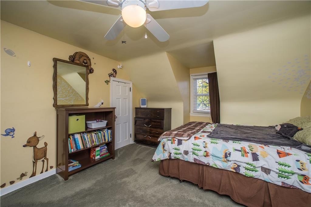 351 Hawthorne Road Pittsburgh, PA 15209 - Photo 9 of 21 Gallery Image 9