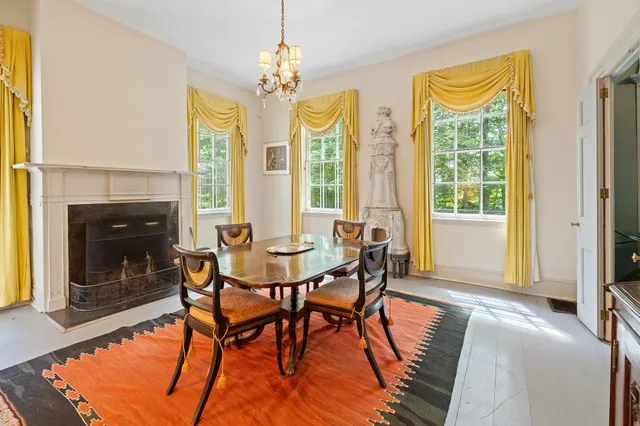 $1,600,000 | 10 Bischoff Lane, Hartland, VT 05048