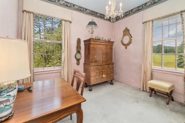 $1,600,000 | 10 Bischoff Lane, Hartland, VT 05048