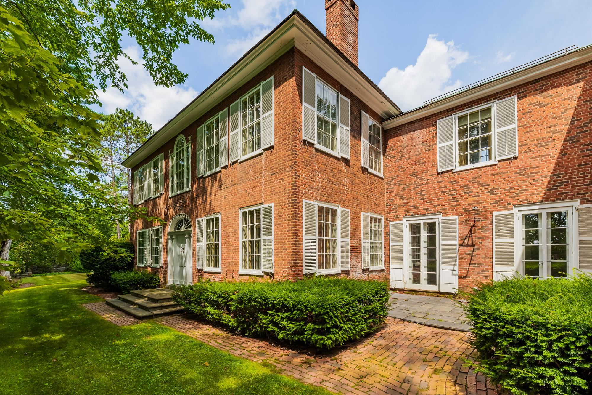 10 Bischoff Lane Hartland, VT 05048 - Photo 3 of 60