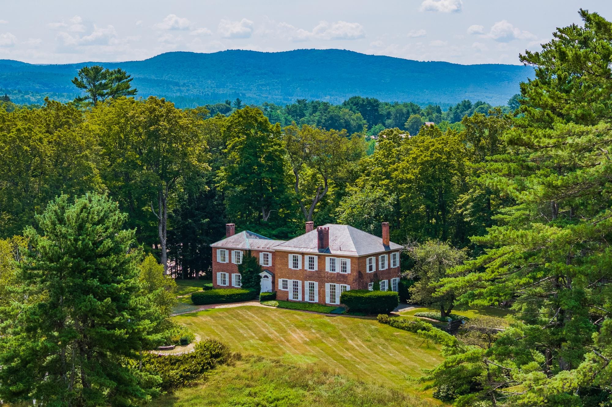 10 Bischoff Lane Hartland, VT 05048 - Photo 4 of 60