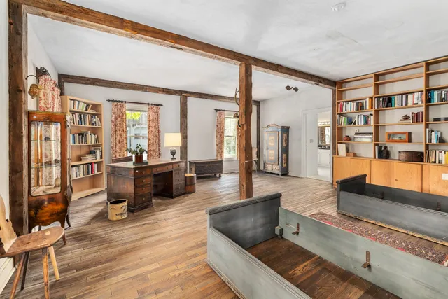 $1,600,000 | 10 Bischoff Lane, Hartland, VT 05048