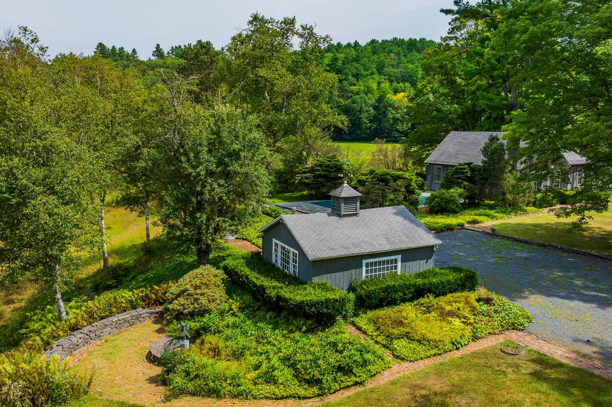 10 Bischoff Lane Hartland, VT 05048 - Photo 7 of 60