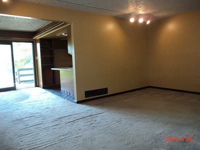 1345 Roley Road Northwest Baltimore, OH 43105 - Photo 3 of 13