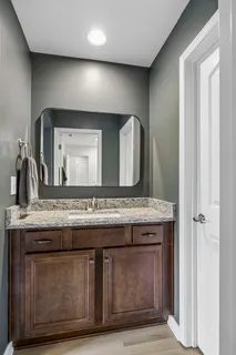 $995,000 | 7113 Natchez Pointe Place, Nashville, TN 37221