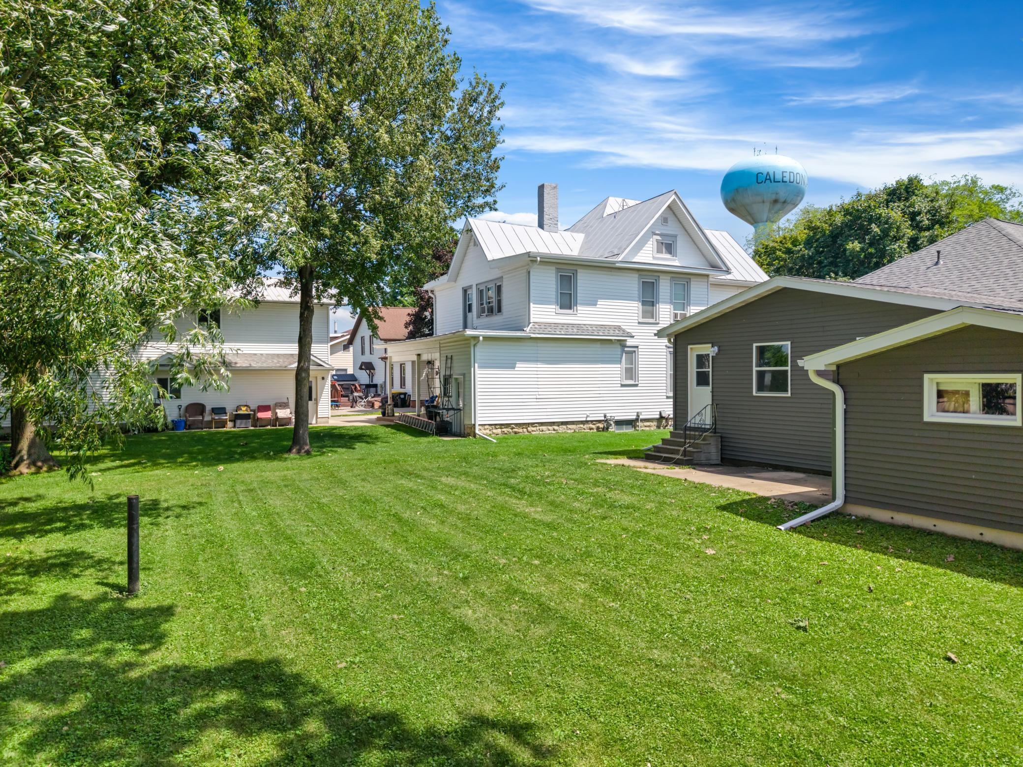 121 East Lincoln Street Caledonia, MN 55921 - Photo 28 of 29