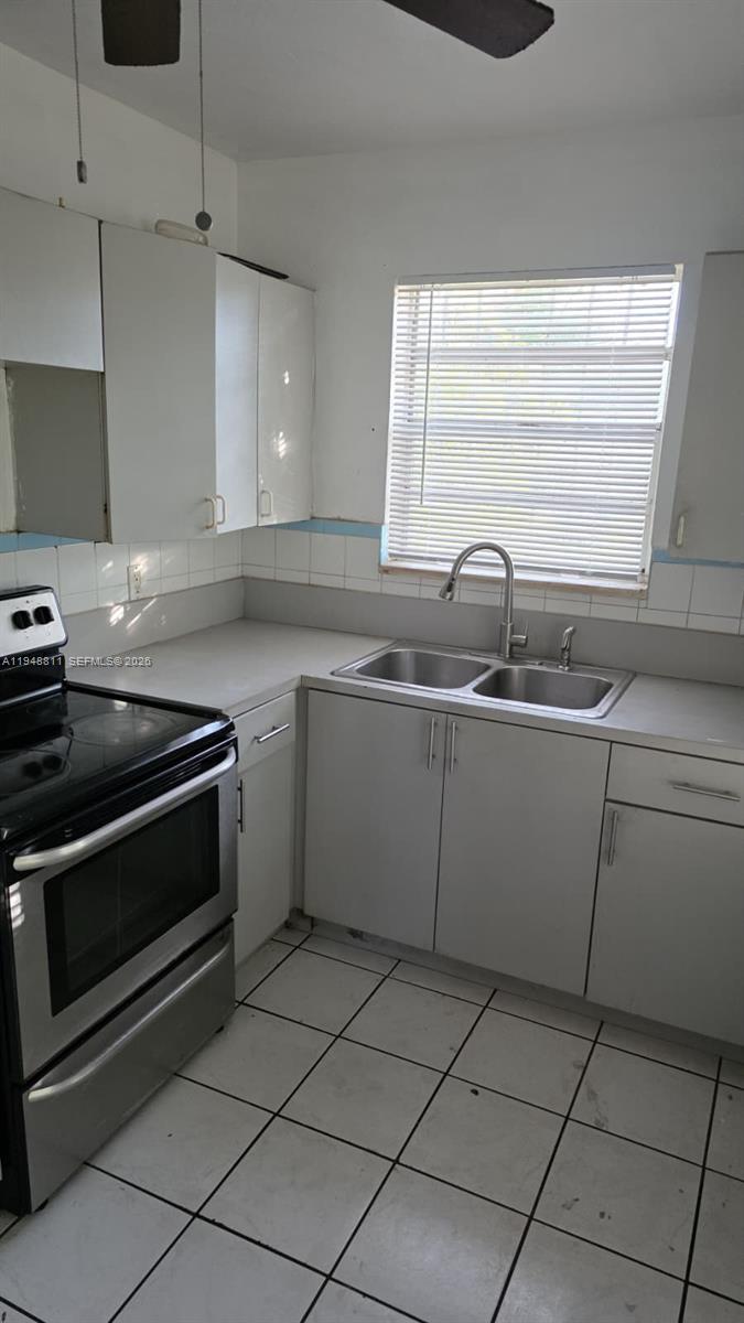 2990 Northwest 28th Street Miami, FL 33142 - Photo 4 of 9