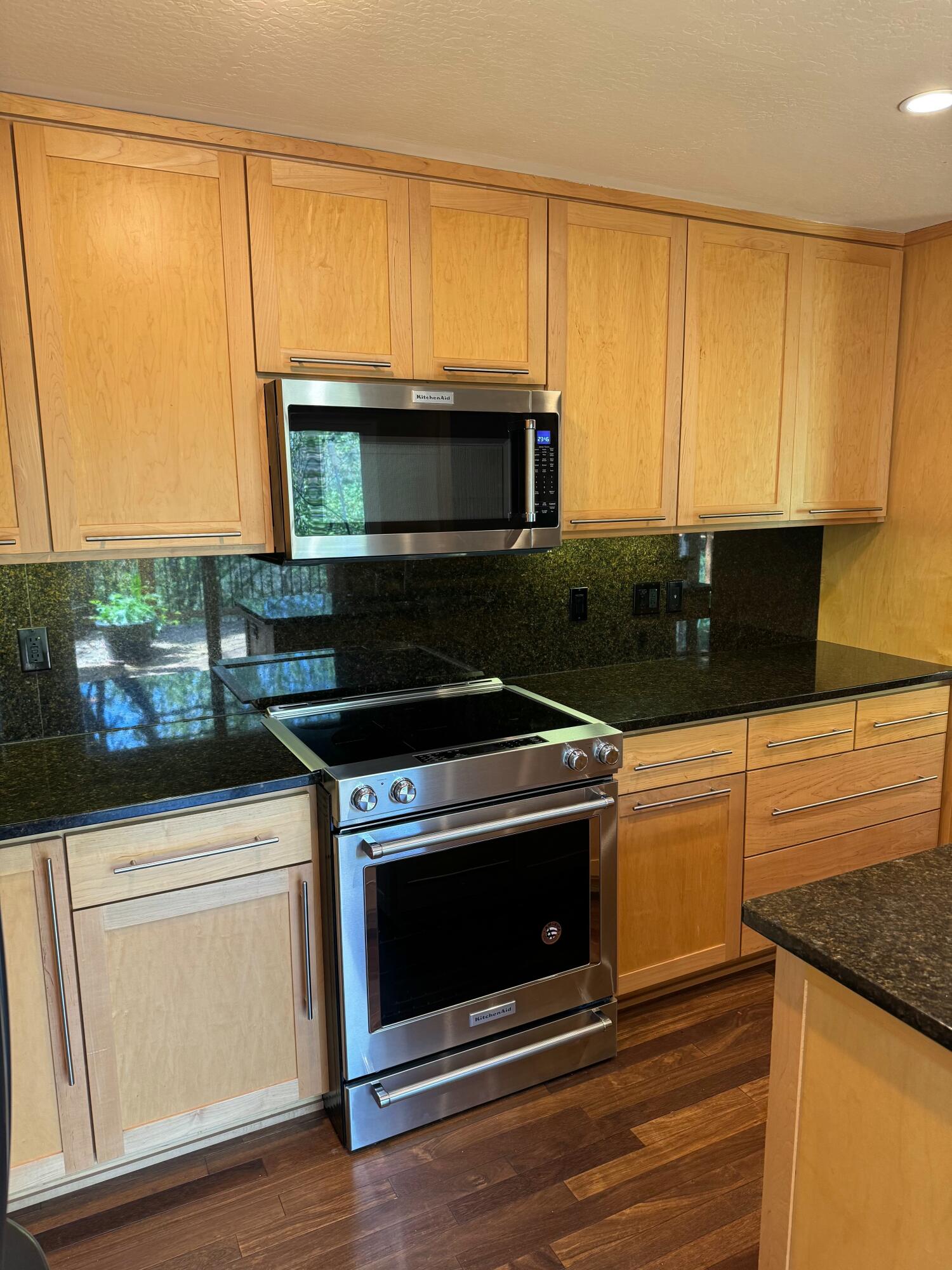 218 Pleasant Creek Road Rogue River, OR 97537 - Photo 8 of 44 tempImageWbjOSm