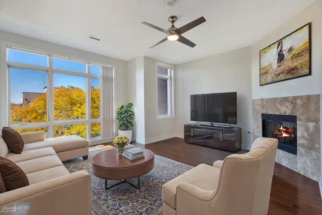 $3,105,000 | 4417 South Indiana Avenue, Chicago, IL 60653