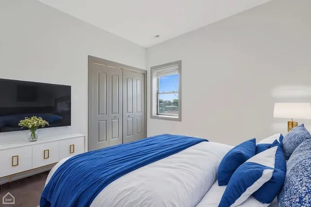 $3,105,000 | 4417 South Indiana Avenue, Chicago, IL 60653