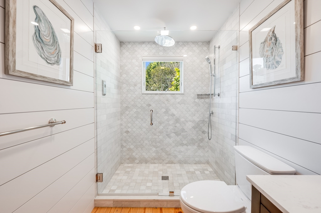 14 Riverside Road Gloucester, MA 01930 - Photo 14 of 28