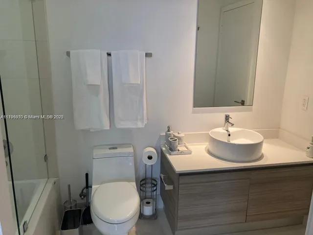 $3,500 | 121 Northeast 34th Street, Unit 1914, Miami, FL 33137