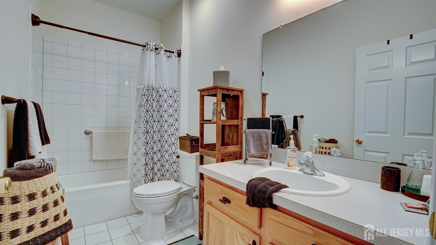 13 High Street Helmetta, NJ 08828 - Photo 27 of 42