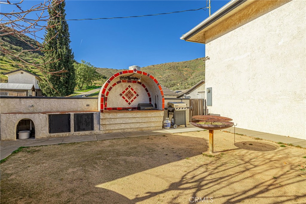 34201 Territory Road Agua Dulce, CA 91390 - Photo 23 of 59