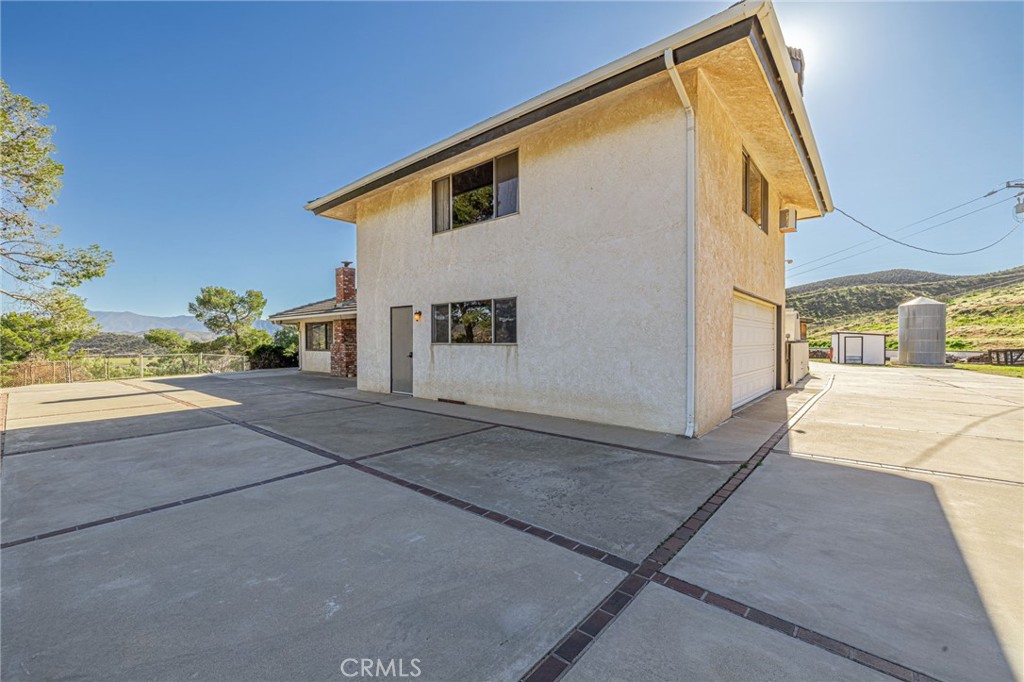 34201 Territory Road Agua Dulce, CA 91390 - Photo 25 of 59