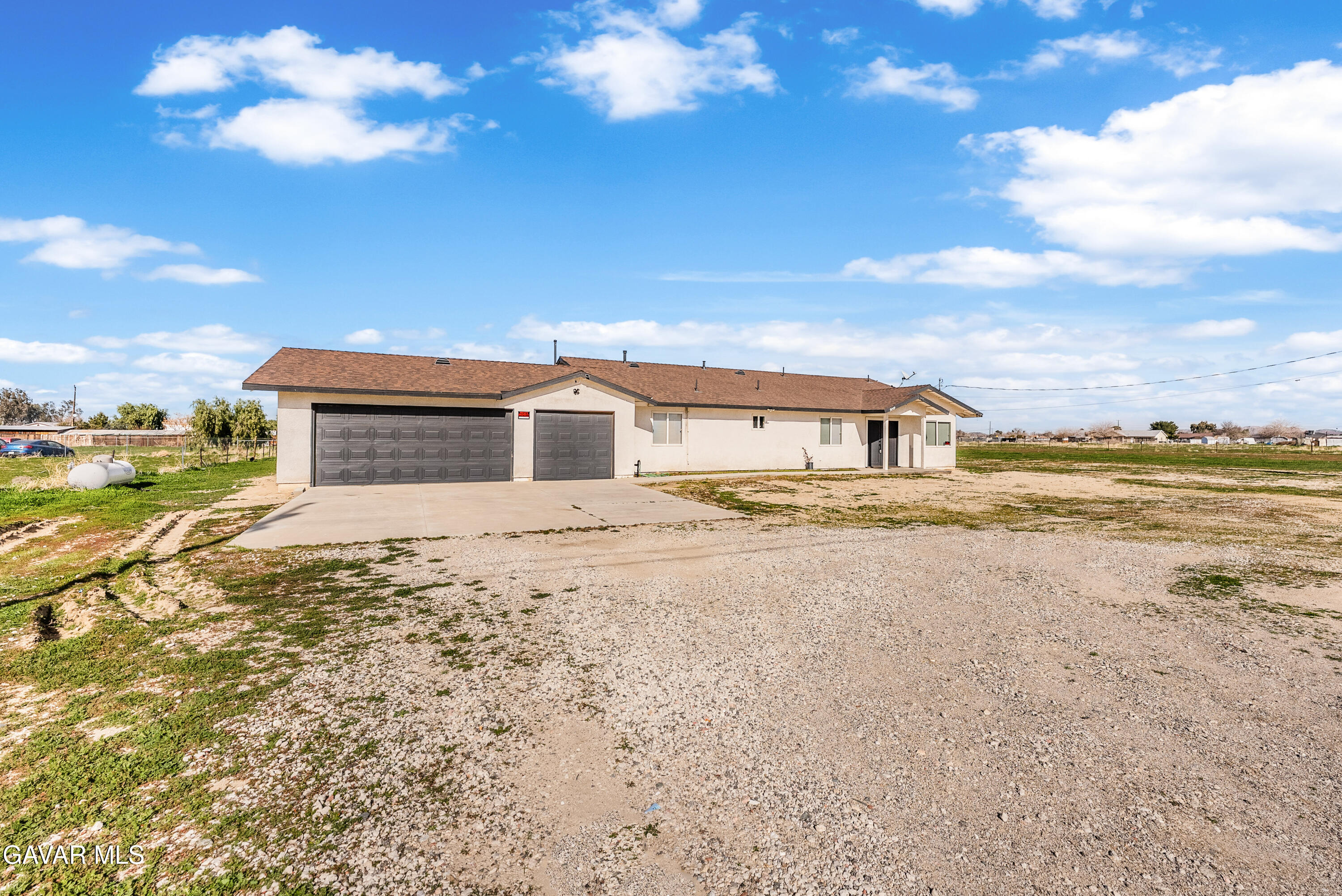 9249 East Ave R 4 Littlerock, CA 93543 - Photo 1 of 30 E Ave R4-1