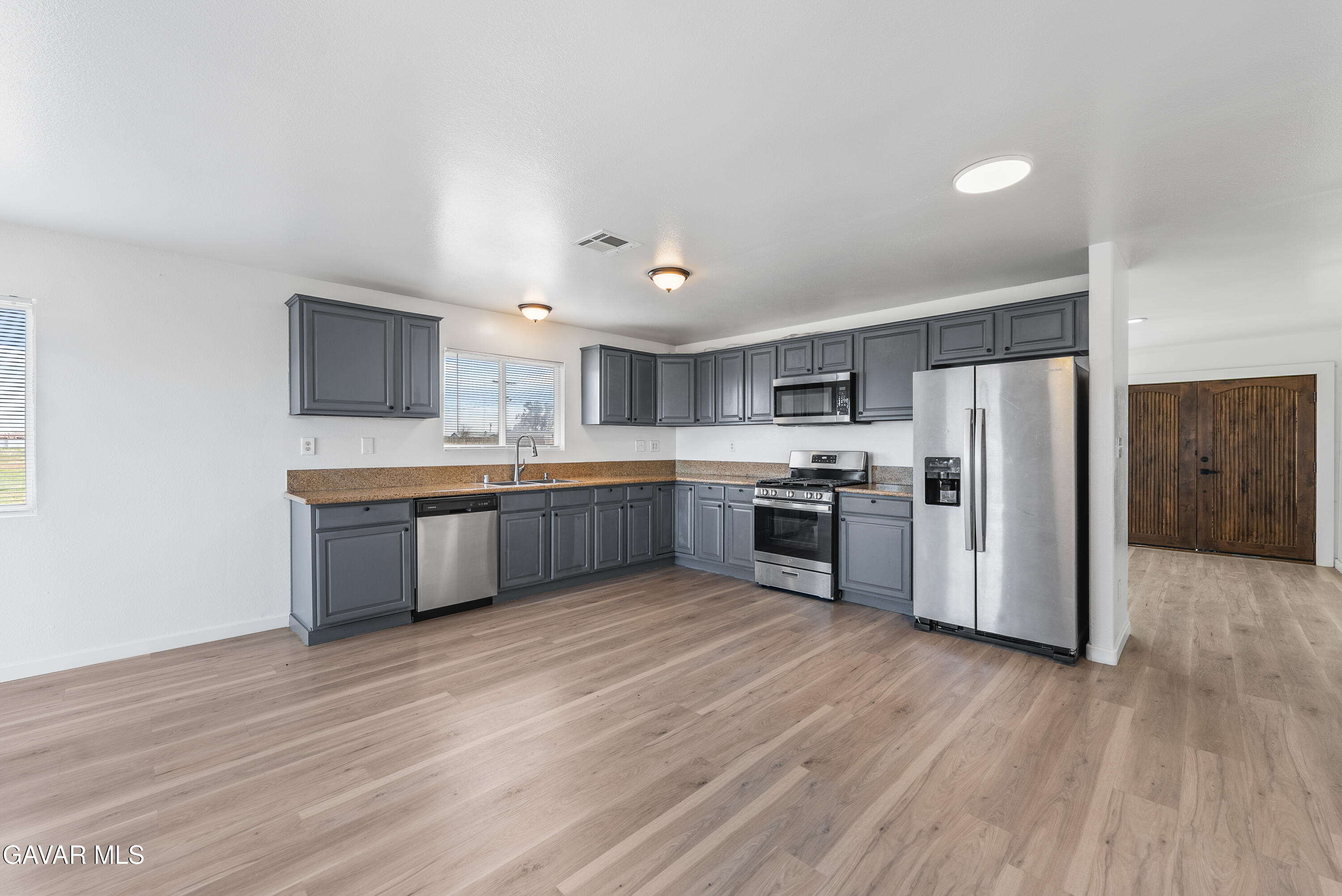 9249 East Ave R 4 Littlerock, CA 93543 - Photo 15 of 30 E Ave R4-19