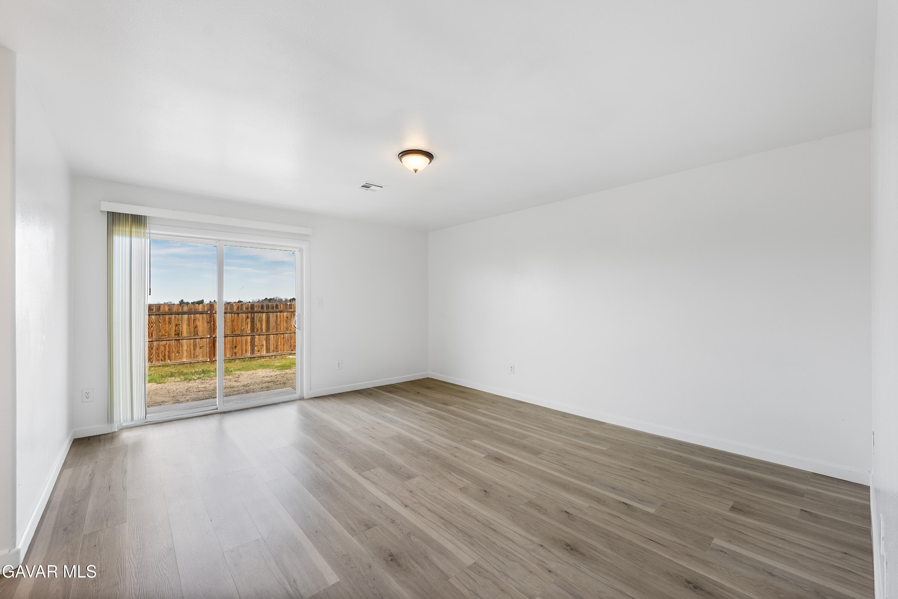 9249 East Ave R 4 Littlerock, CA 93543 - Photo 23 of 30 E Ave R4-36