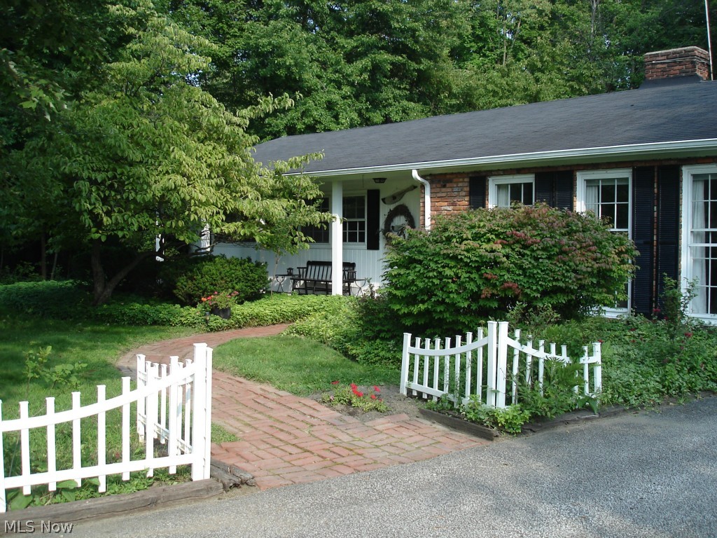 550 Hemlock Road Chagrin Falls, OH 44022 - Photo 1 of 16 Gallery Image 1