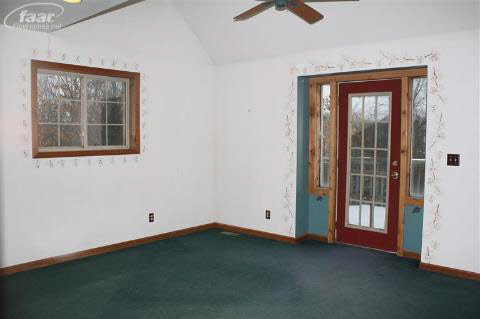 10466 Rustic Rdg Lane Fenton, MI 48430 - Photo 13 of 18 20174548-12.JPG