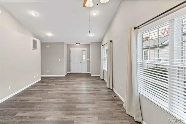 $219,900 | 428 Pheasant Lane, Moro, IL 62067