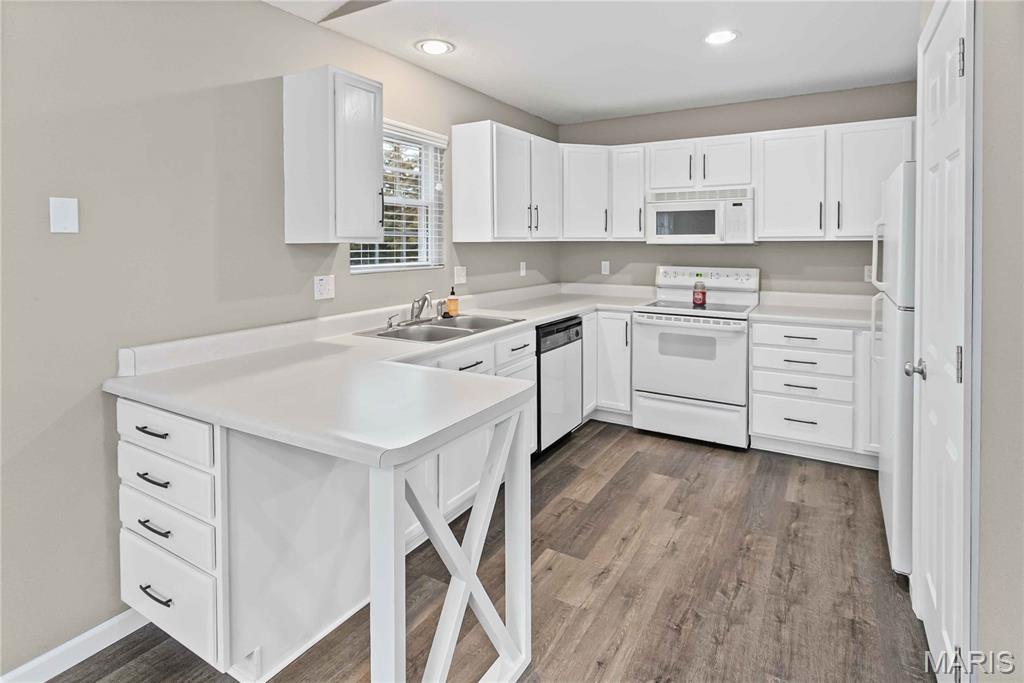 428 Pheasant Lane Moro, IL 62067 - Photo 16 of 59