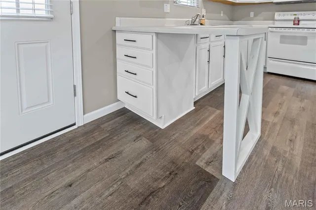 $219,900 | 428 Pheasant Lane, Moro, IL 62067