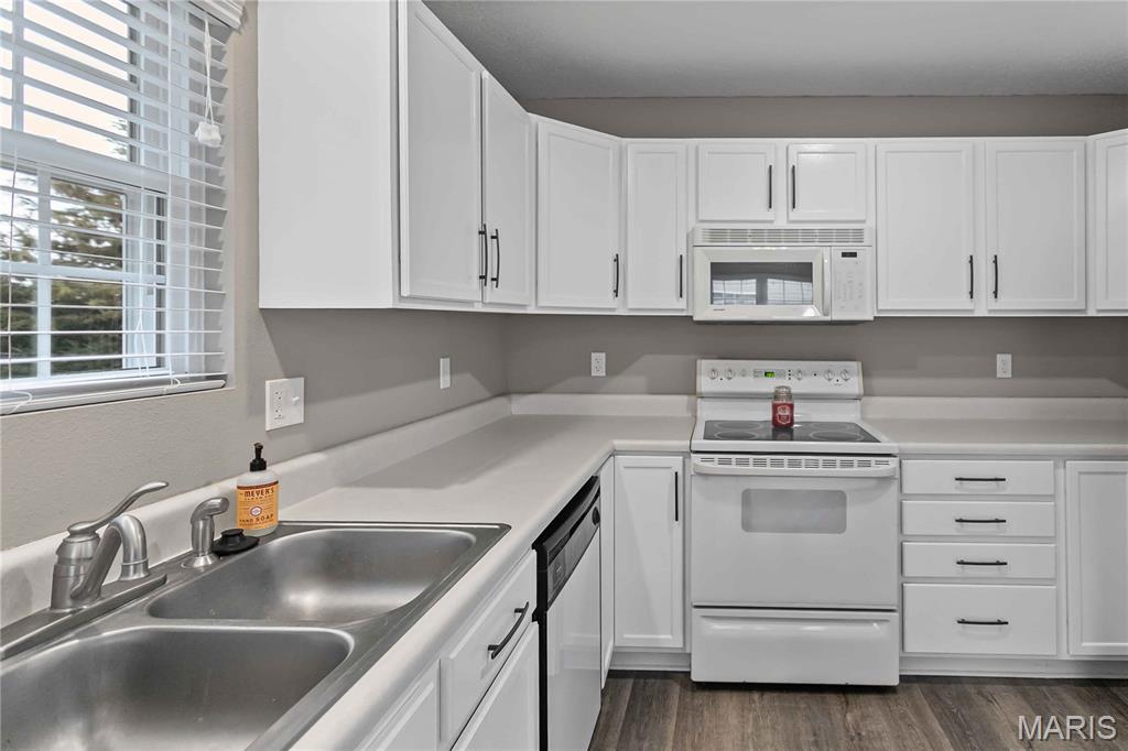 428 Pheasant Lane Moro, IL 62067 - Photo 19 of 59