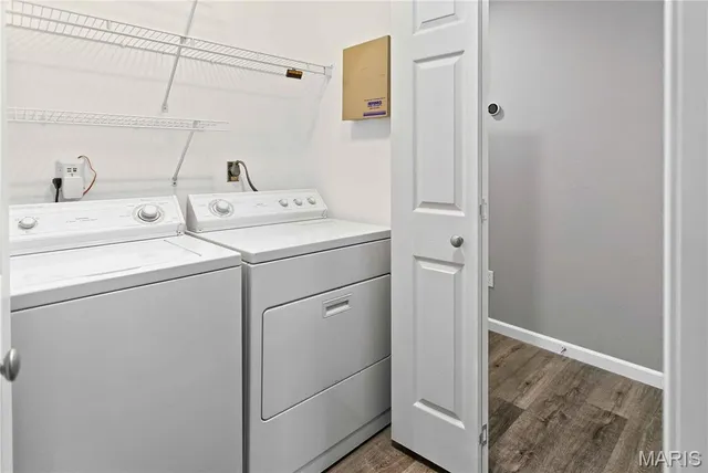 $219,900 | 428 Pheasant Lane, Moro, IL 62067