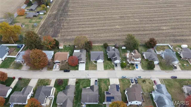 $219,900 | 428 Pheasant Lane, Moro, IL 62067