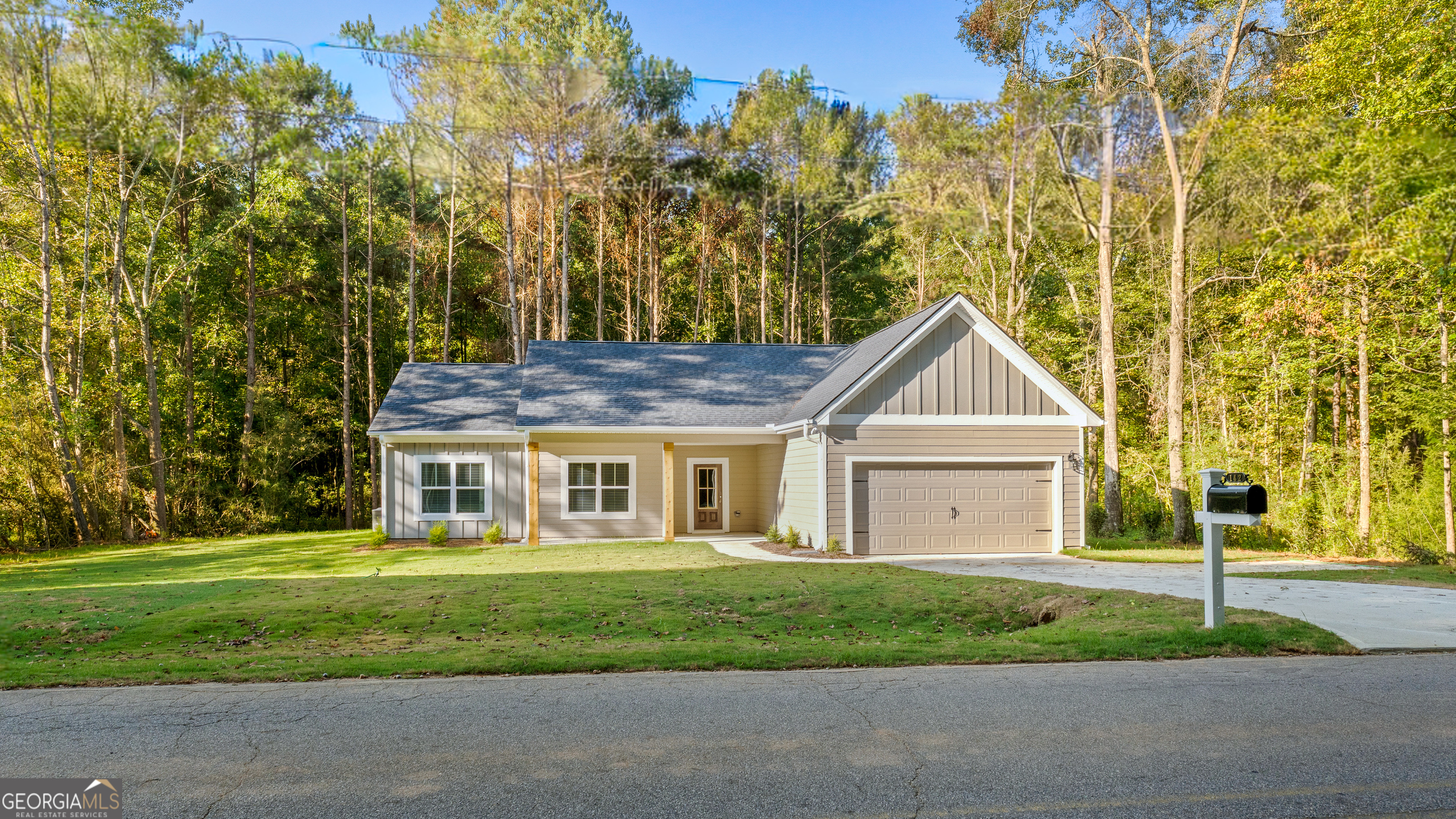142 Colley Street Grantville, GA 30220 - Photo 1 of 1 Gallery Image 1