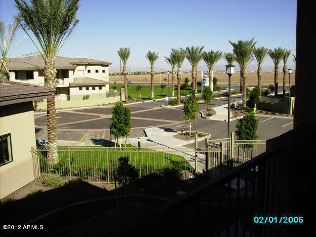 3330 South Gilbert Road, Unit 2006 Chandler, AZ 85286 - Photo 9 of 11 20120926025754286566000000-o