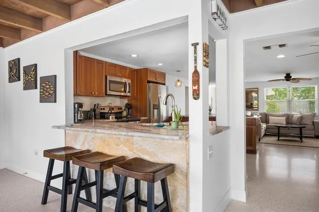 $16,000 | 327 Avenida Milano, Sarasota, FL 34242