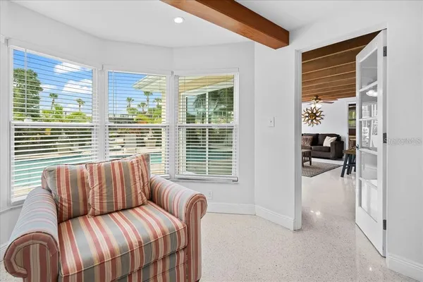 $9,000 | 327 Avenida Milano, Sarasota, FL 34242