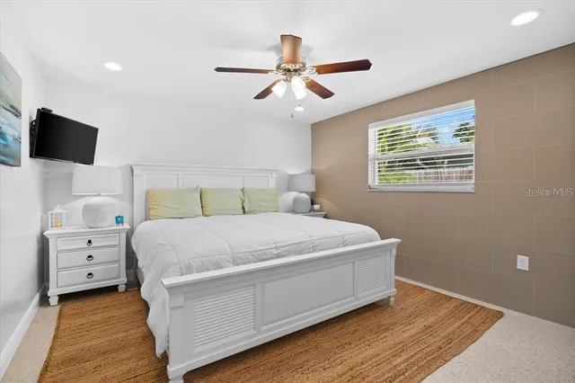 $16,000 | 327 Avenida Milano, Sarasota, FL 34242