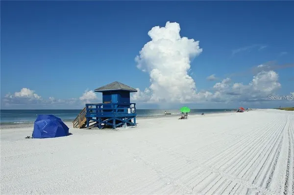 $9,000 | 327 Avenida Milano, Sarasota, FL 34242