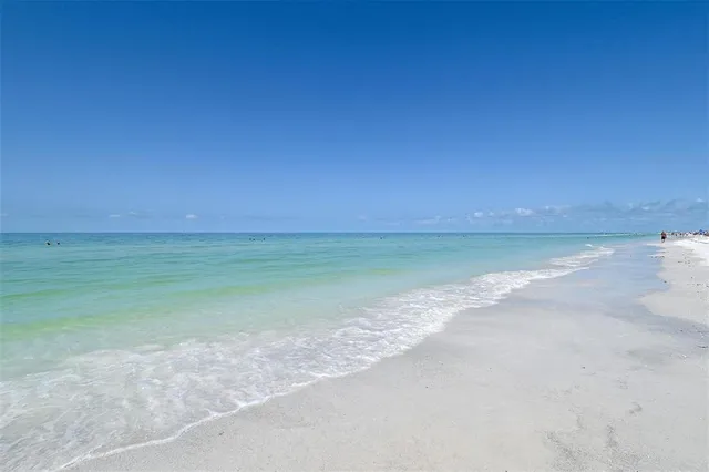 $16,000 | 327 Avenida Milano, Sarasota, FL 34242