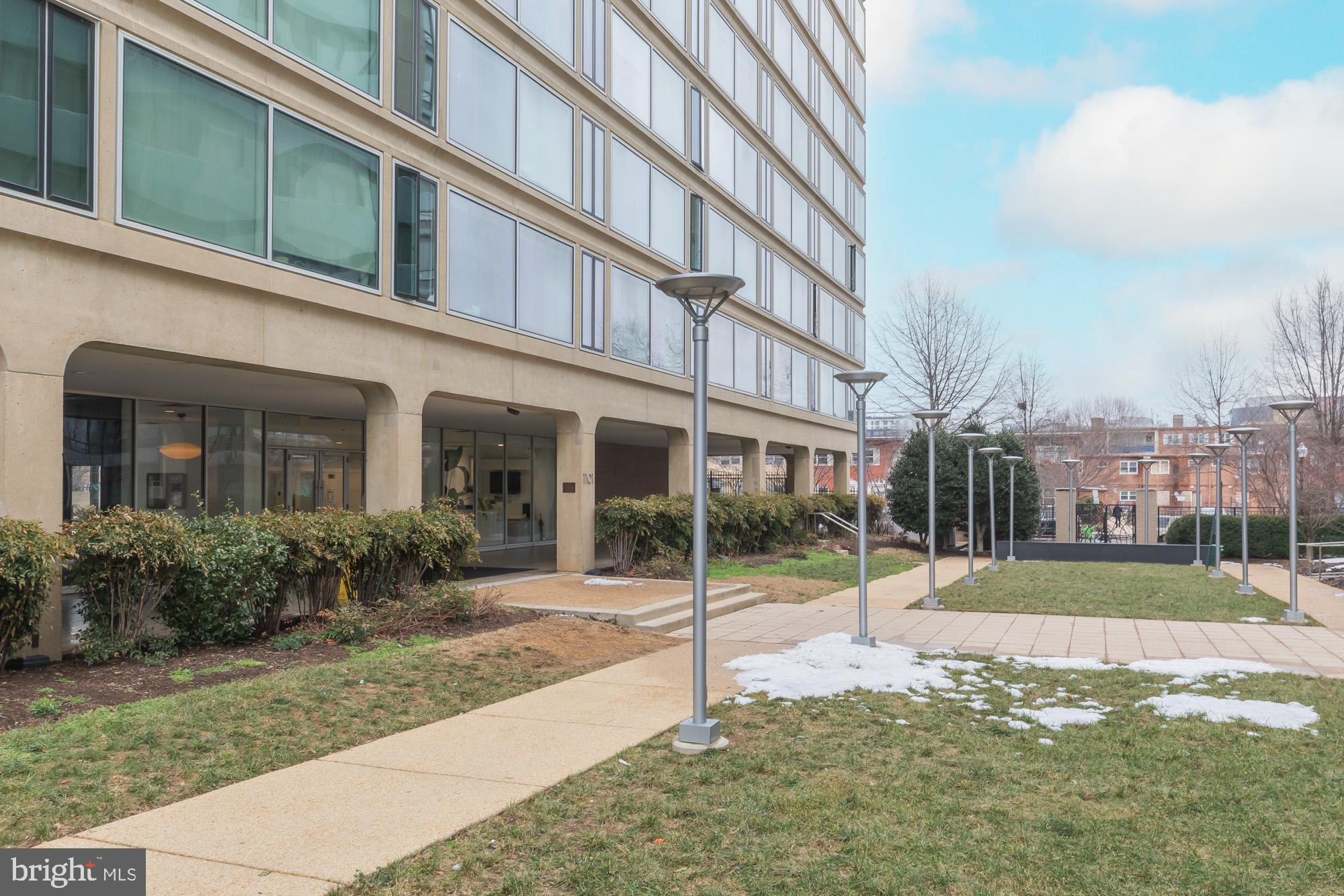1101 3rd Street Southwest, Unit 411 Washington, DC 20024 - Photo 20 of 22