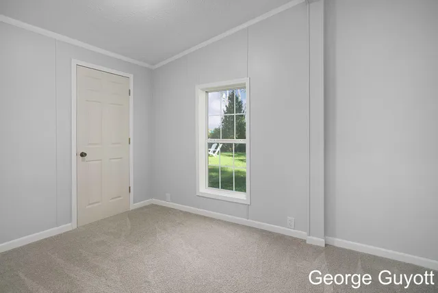 $224,900 | 7146 Lakeview Avenue, South Haven, MI 49090