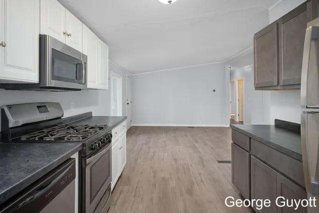 $224,900 | 7146 Lakeview Avenue, South Haven, MI 49090