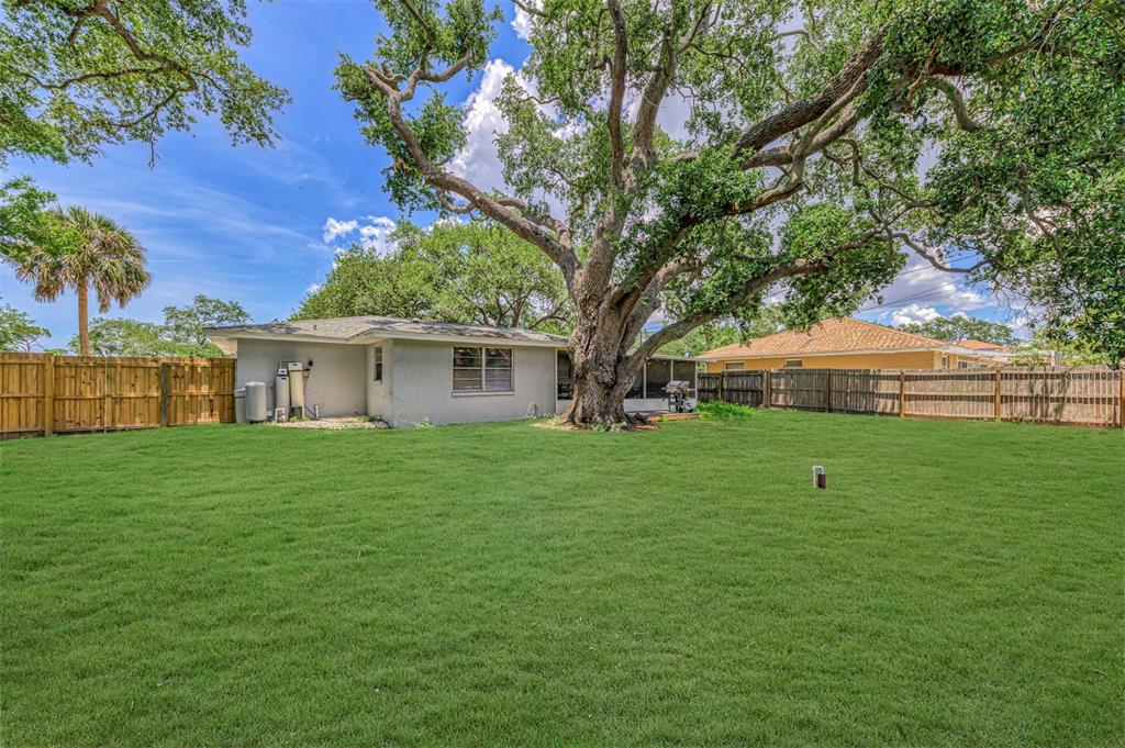 361 Falkland Road Venice, FL 34293 - Photo 40 of 40