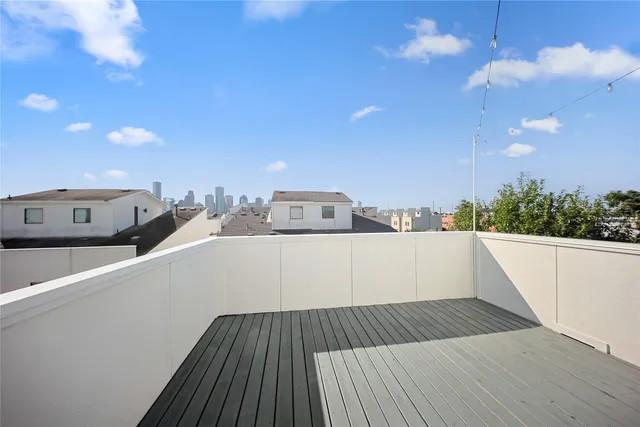 $499,900 | 2203 Colorado Street, Houston, TX 77007