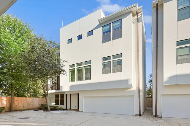 $499,900 | 2203 Colorado Street, Houston, TX 77007