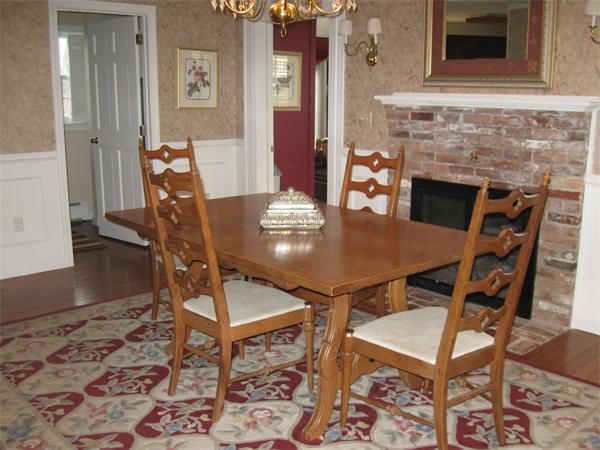 10 Ohio Road Tyngsborough, MA 01879 - Photo 3 of 8 Gallery Image 3