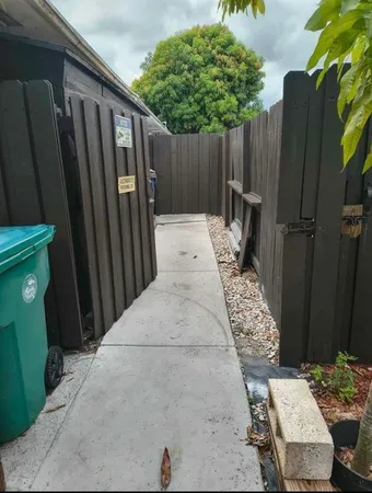 $1,200 | 5741 Southwest 24th Avenue, Unit B, Fort Lauderdale, FL 33312