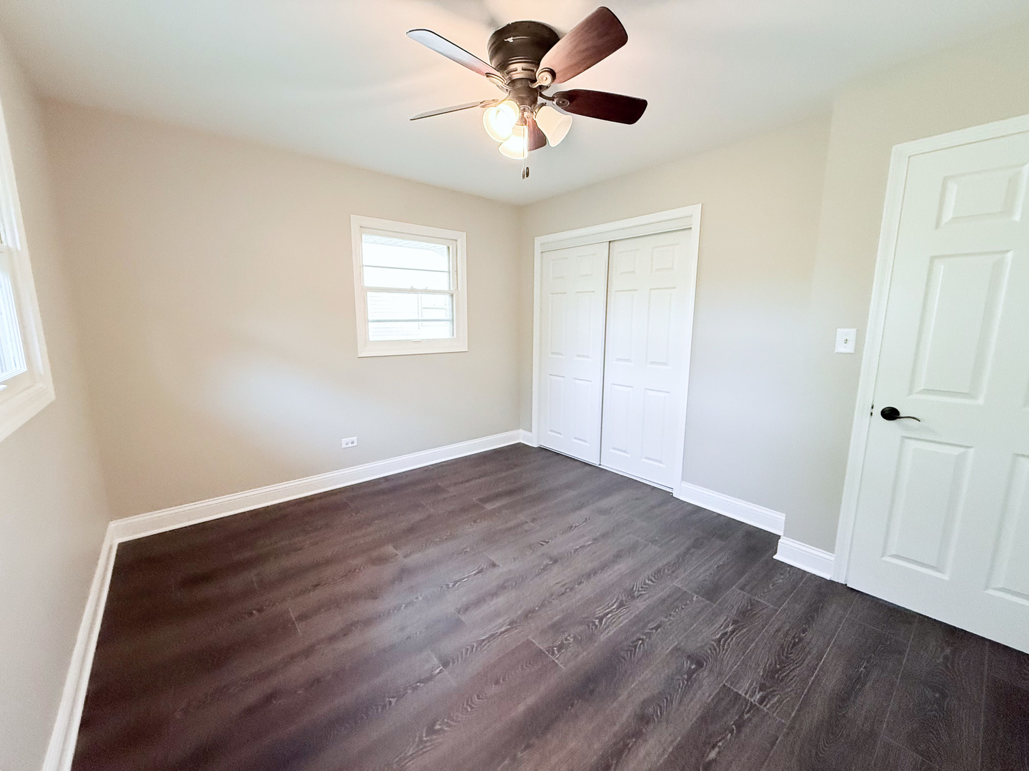 2225 West Acres Road Joliet, IL 60435 - Photo 11 of 21 Gallery Image 11