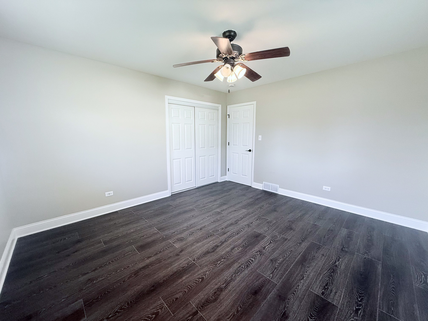 2225 West Acres Road Joliet, IL 60435 - Photo 9 of 21 Gallery Image 9