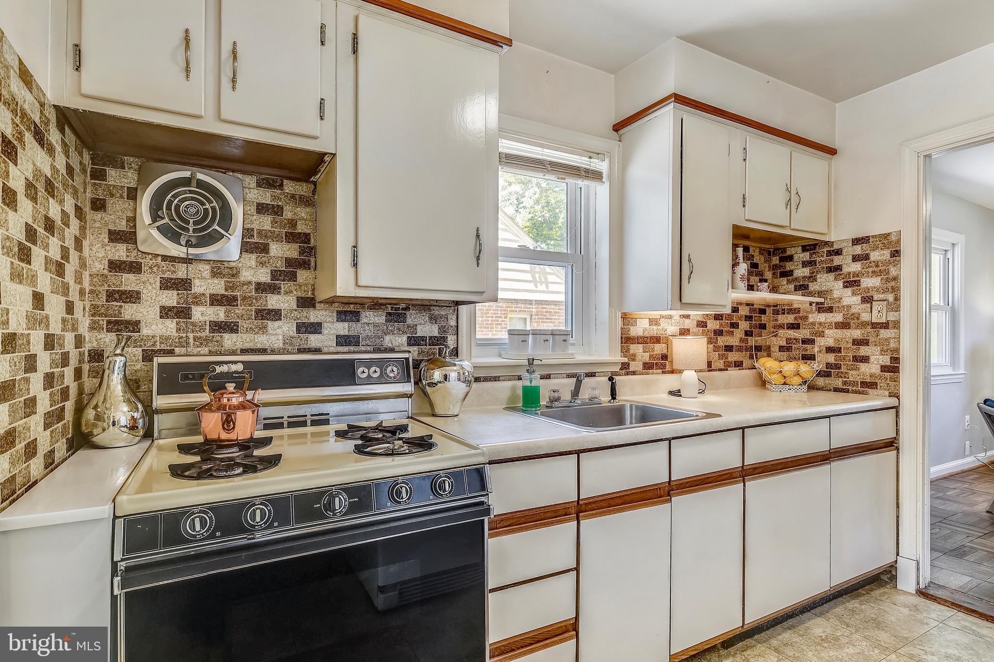 10604 Inwood Avenue Silver Spring, MD 20902 - Photo 22 of 54 Gallery Image 22
