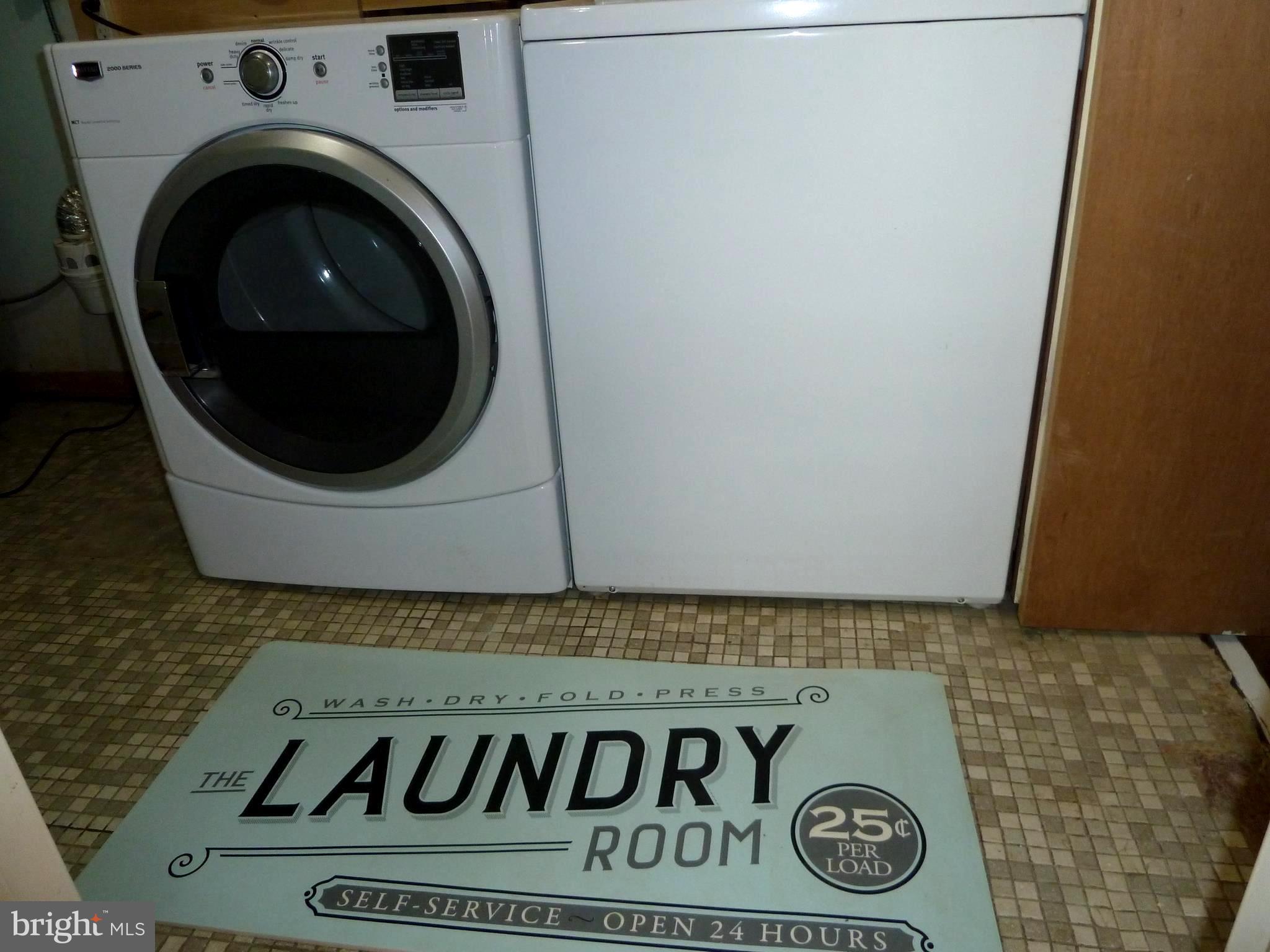 10604 Inwood Avenue Silver Spring, MD 20902 - Photo 51 of 54 Main Level Laundry